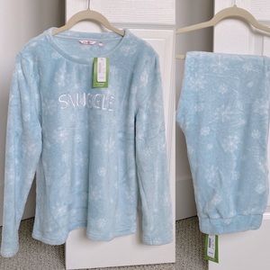 Light blue snowflake fluffy Pajama set